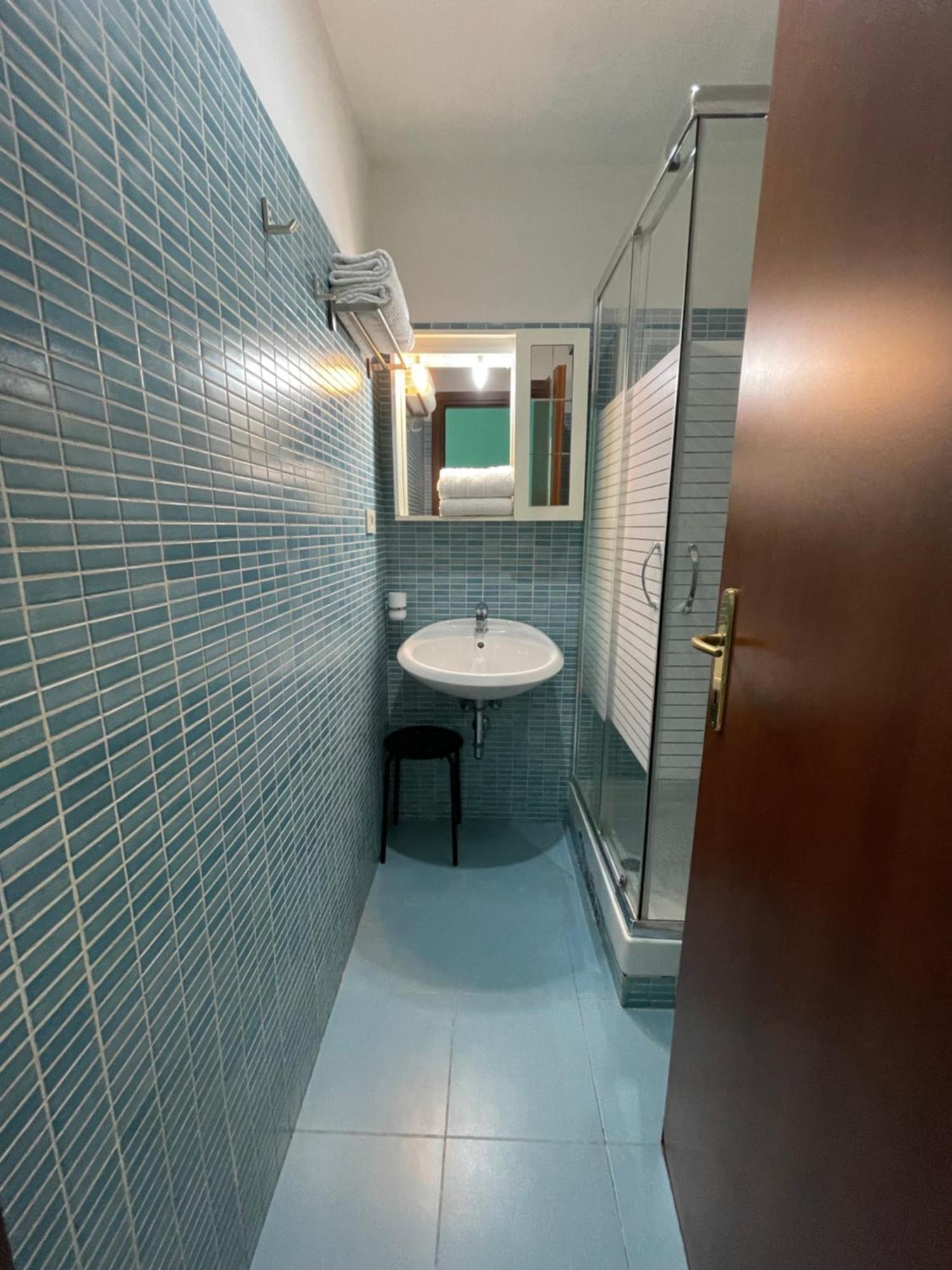 Guest House Meret Roma Esterno foto